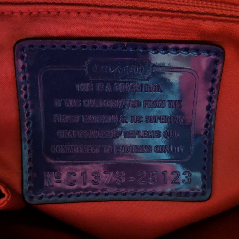 Coach Bag - Picture 2 of 4